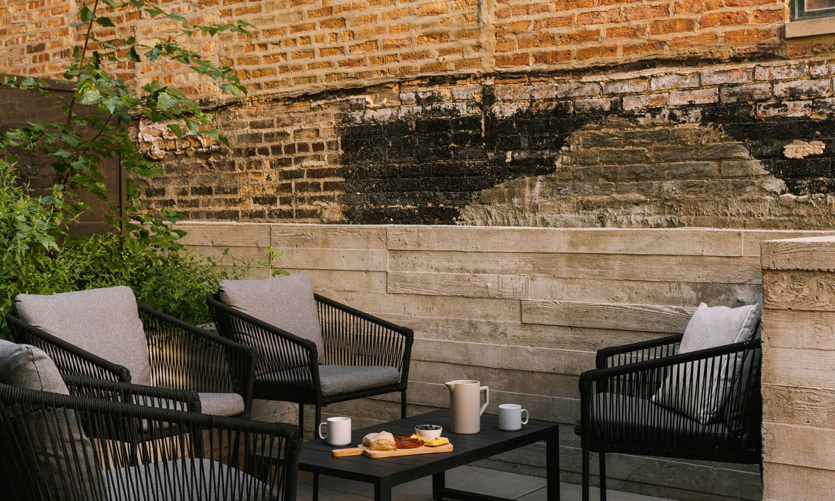 South Loop Apartment | Sonder South Wabash | Superior One-Bedroom Apartment w/Balcony