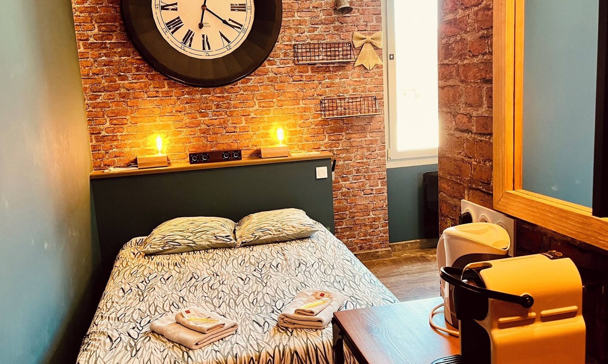 Paroisse Notre-Dame Apartment | ★ Studio Grévy ★ fully equipped - Heart of downtown - Wifi fiber - Netflix