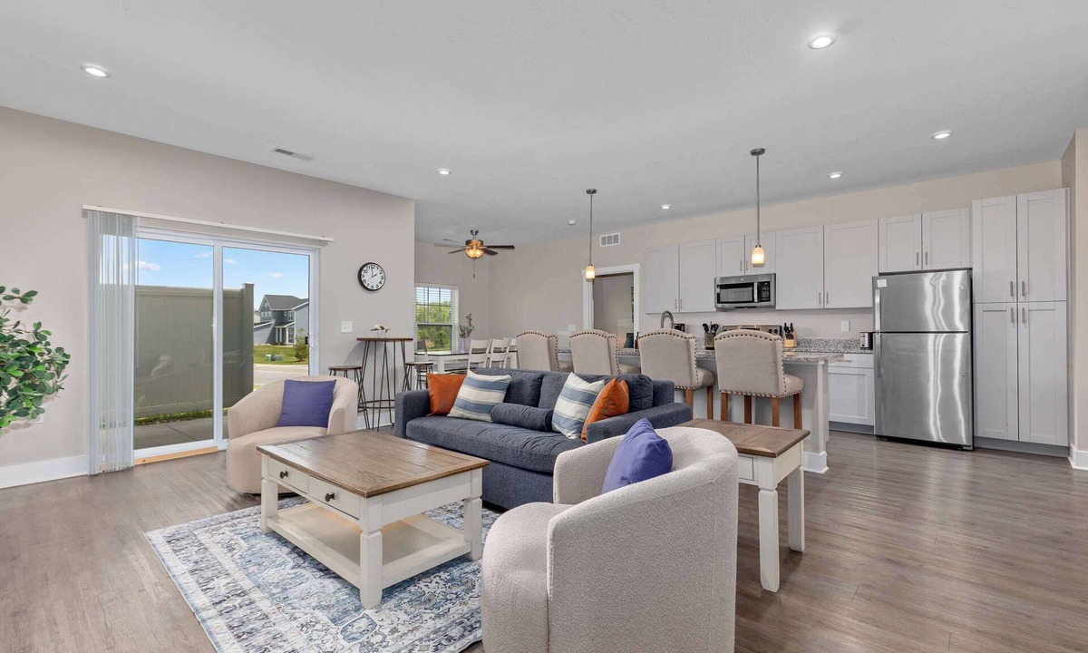 Grandville Apartment | Stylish Stay Minutes from Downtown GR