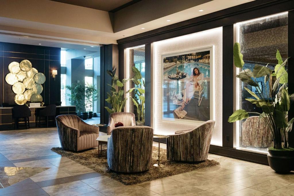 Moline Hotel | The Axis Moline Hotel, Tapestry Collection By Hilton