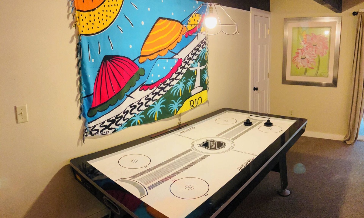 Elkhart Lake House | >The Daydream Lodge< @Racers Ridge