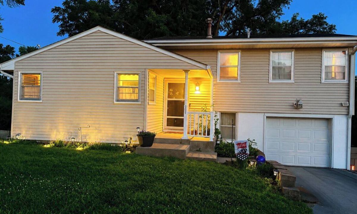 Bellevue House | The Woodland on Jewell Cozy, Clean, Family‑Ready Stay in Bellevue
