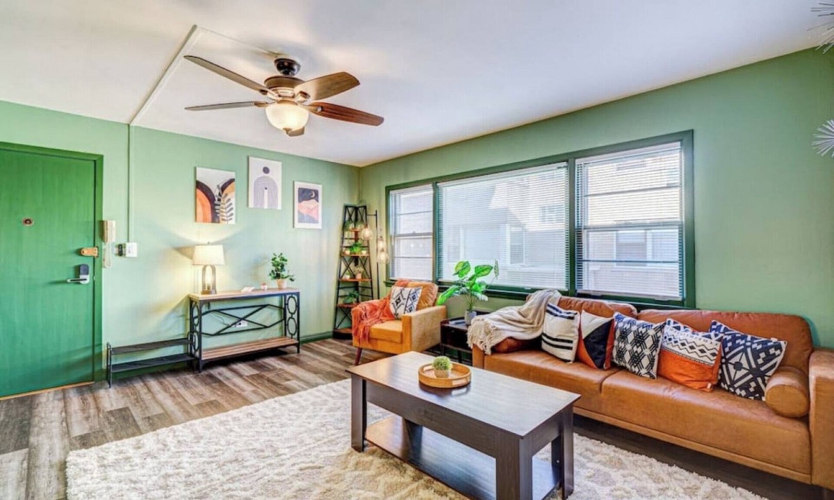 Elmwood Park Condo | Top Rated Condo 65” TV Family-friendly 2BR