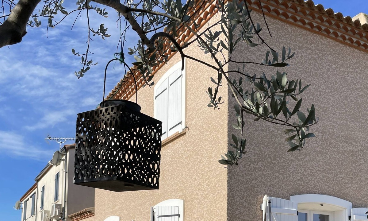 Canet House | Vacation house private beautiful near Narbonne, Mediterranean Sea, Canal du Midi, e-charging station