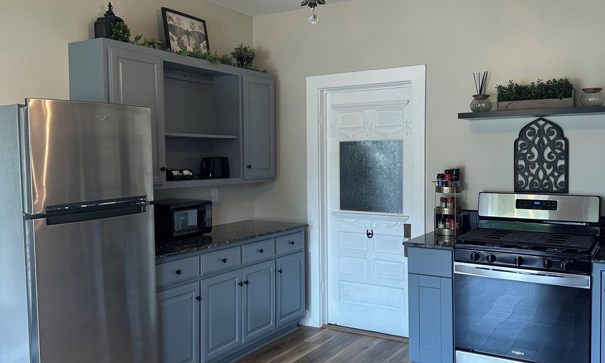 Morris House | Verbena Executive Cottage