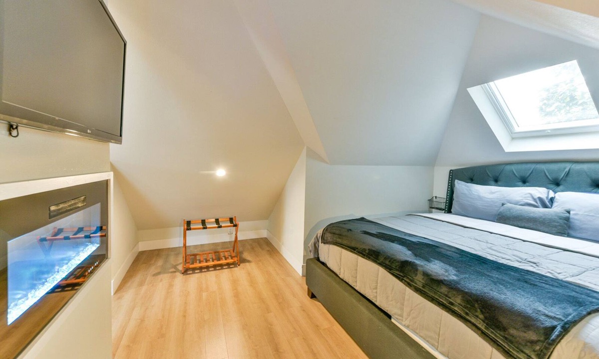 Washington Heights Apartment | Washington Heights - Studio Loft