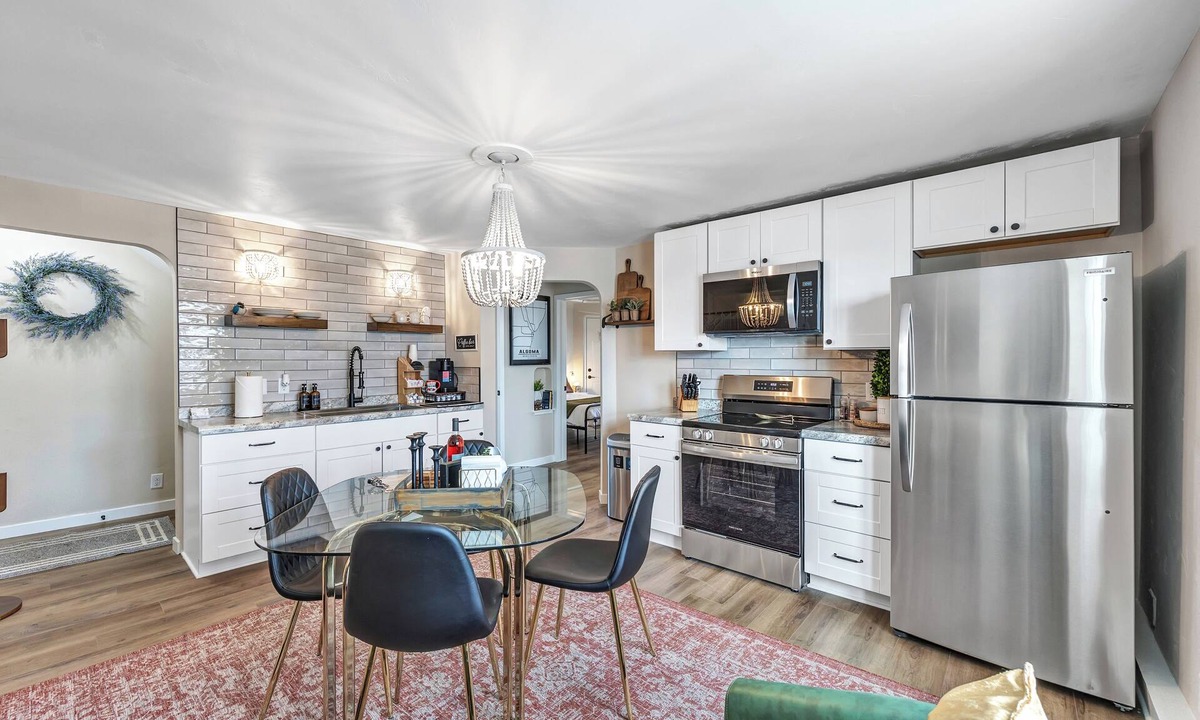 Algoma Apartment | Welcome to The Steele Magnolia! Completely renovated 2 bed/1ba which includes 1 queen and 1 twin XL bunk bed. We are located directly across the street from Von Stiehl Winery and are just a few minutes walk to Crescent Beach!