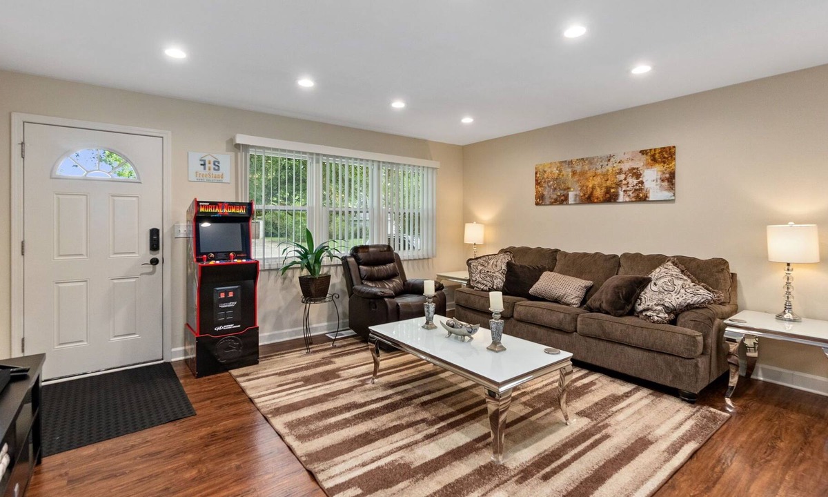 Wheeling House | Wheeling Rental