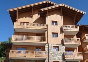 Appartement spacieux 5 pièces, 3 bains, park. - FR-1-293-302