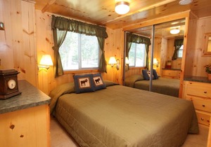 Lakeland RV Campground Loft Cabin 5