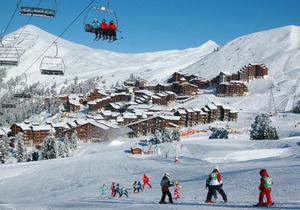 Résidence Callisto - Appartement tout confort · Skis aux pieds · Vue pistes · Balcon MAE-3570