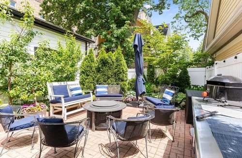 Evanston House | 1/2 mile to NU, 5min walk to Lake, Swim Spa Pool