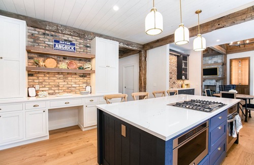 Georgetown House | 10BR Sorin's Estate w/Pool and Paddle Tennis Court