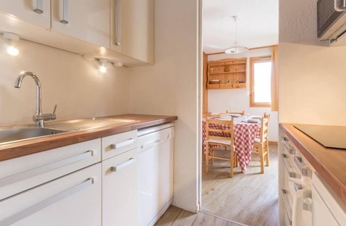 Montchavin Apartment | 150m from resort center, 1st floor, balcony, tv, 33m², Montchavin La Plagne