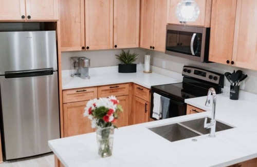 Council Bluffs House | 2 Beds + Grill & Firepit | Outdoor Living