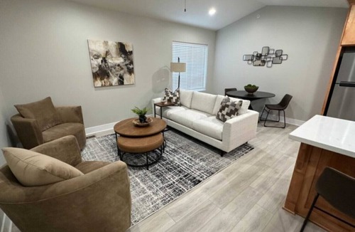 Council Bluffs House | 2 Beds + Smart Entry | Luxury Townhome