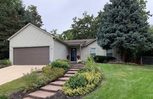 Ann Arbor House | < 2 Mi to the Big House: Family-Friendly Home!