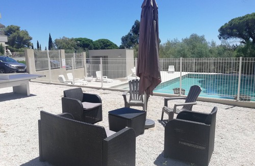 Plage de la Garonnette Apartment | 2 Pièces Face Plage vue Mer, Terrasse, Piscine, Ascenseur