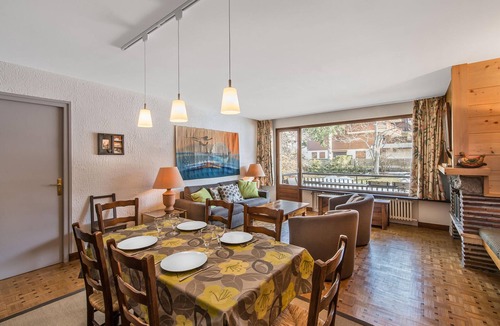 Le Planellet Apartment | 2-room apartment in Megève with balcony and parking