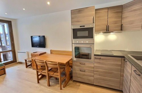 Val-d'Isere Apartment | 2-room apt, 4 ppl, near center & slopes, pets allowed