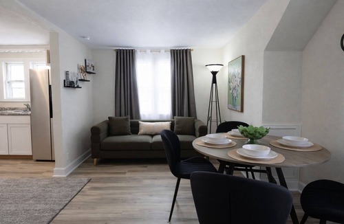 Milwaukee House | 2 Stylish Units +Game Room Near Airport & Downtown