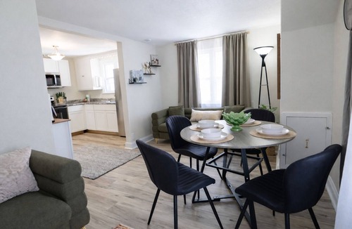 Milwaukee House | 2 Stylish Units +Game Room Near Airport & Downtown