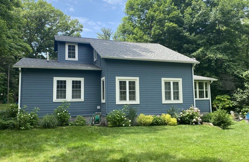 Lakeside Cottage | (2025 Open/4 Nt Min!) Lakeside Home Steps to 800 Feet Of Private Beach!