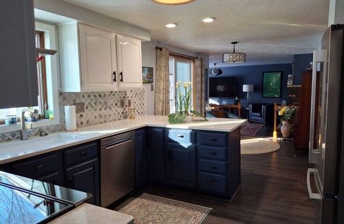 Oshkosh House | 3-bedroom, 2.5 bath home in lovely Oshkosh ready to enjoy during EAA AirVenture