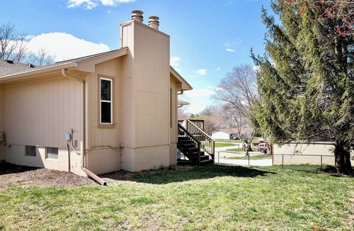 West Omaha House | 3 bedroom Rendezvous Ranch
