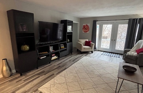 Janesville Condo | 3-bedroom scenic condo