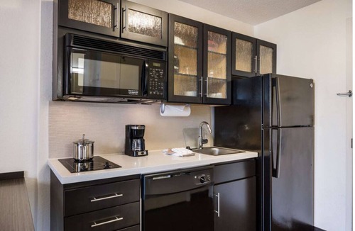 Warren Apartment | 3 Family-friendly Units w/Fully-equipped Kitchens! A short drive to Detroit Zoo