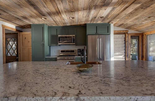 Presque Isle Cabin | 4 BDR, ON water lodge! Near Trails!