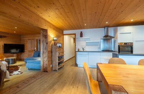 La Clusaz Apartment | 4-star apartment in a magnificent Savoyard chalet - 50m from the slopes