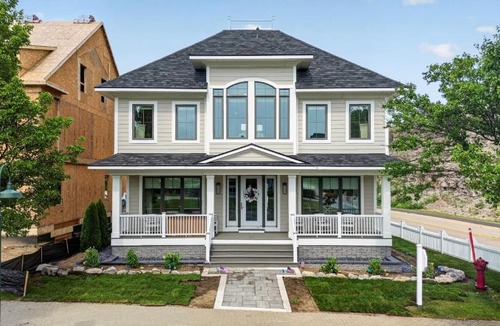 Bay Harbor House | 7BR Bay Harbor retreat with waterfront access, pool, hot tub & fireplace
