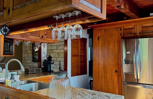 Kankakee House | A Sweet Escape