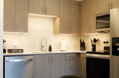 Washington Apartment | Above The Roots - Escape