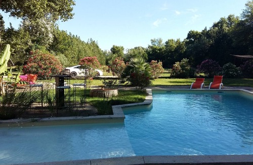 Mallemort House | air-conditioned Provencal farmhouse 210m2 alpilles luberon private swimming pool