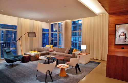 Streeterville Hotel | Aloft by Marriott Chicago Mag Mile