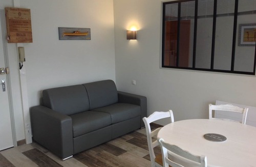Arcachon Apartment | APARTMENT CLASS 3 STAR APARTMENT. TOWN CENTER AND BEACH ON FOOT