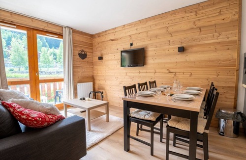 Valfrejus Apartment | Apartment in Modane with Mountain Views