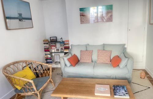 17th Arrondissement Apartment | Au pied de Montmartre