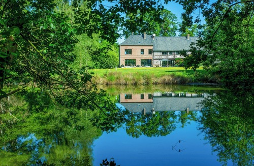 Yebleron House | Authentic house with pond near Étretat