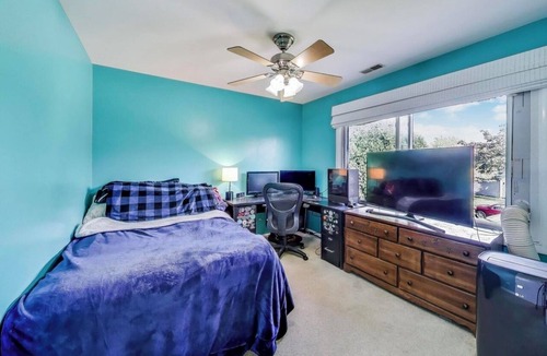 Gurnee House | Awesome 3-bedroom house with AC in charming Gurnee