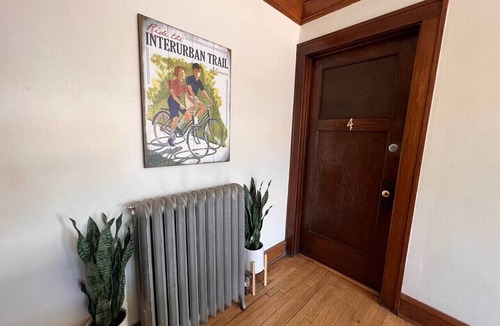 Milwaukee Apartment | Babich Building - 3 Bedroom - Upper Apt #4