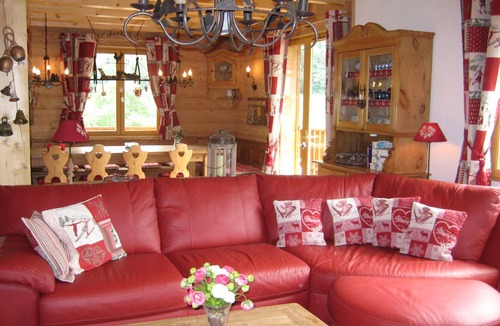 Abondance Ski Chalet | Beautiful, spacious 12 person chalet, Portes du Soleil, France