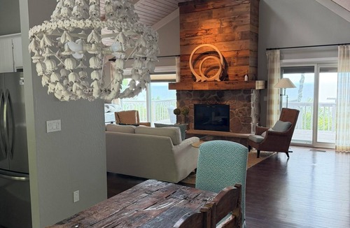 Fish Creek House | Beautiful Three Bedroom Bluff Home in Fish Creek with Water Views