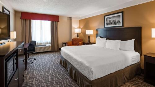 East Peoria Hotel | Best Western Plus Peoria