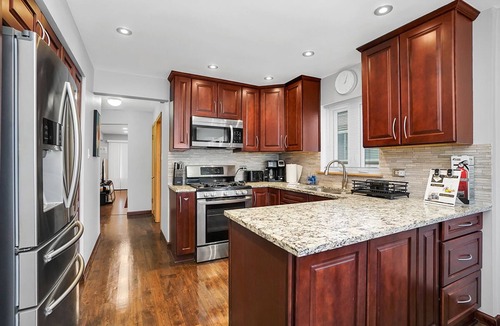 Bloomingdale House | Bloomingdale FHS Rental