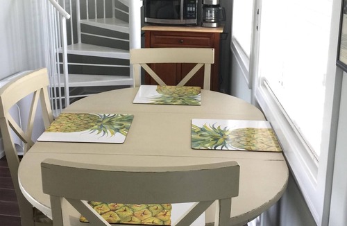 Douglas Condo | Blue Star 11 Saugatuck/Douglas condo w/ pool; 2 min to town, 5 min to beach