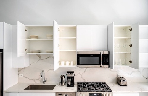 Downtown Chicago Apartment | Blueground | The Loop, elevator, nr Willis Tower